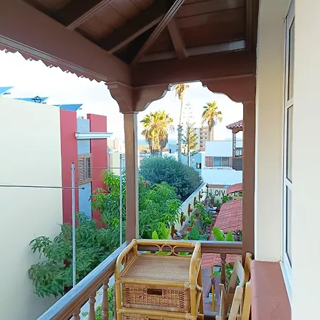 דירה Beautiful 1 Bedroom With Mountain View