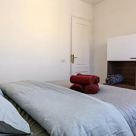 דירה Beautiful 1 Bedroom With Mountain View