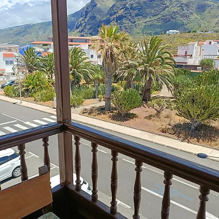 Beautiful 1 Bedroom With Mountain View Lejlighed